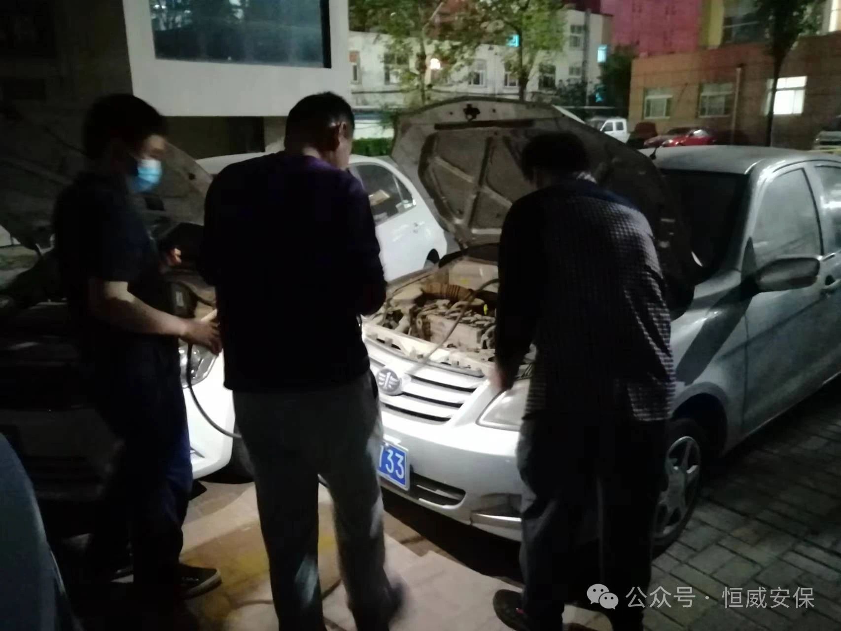 【凡人微光】傳遞正能量，平凡塑仁心|恒威保安的溫暖瞬間